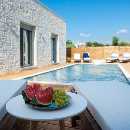 Villa Vera - With Private Heated Pool & Jacuzzi Παγκαλοχώρι Εξωτερικό φωτογραφία