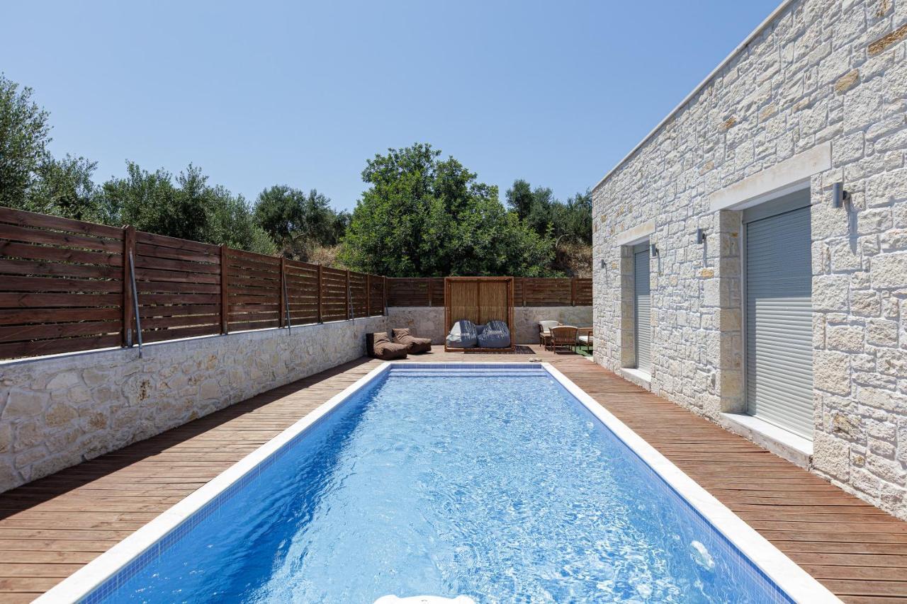 Villa Vera - With Private Heated Pool & Jacuzzi Παγκαλοχώρι Εξωτερικό φωτογραφία