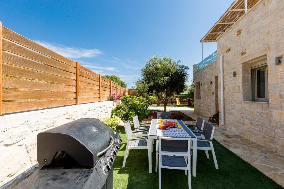 Villa Vera - With Private Heated Pool & Jacuzzi Παγκαλοχώρι Εξωτερικό φωτογραφία