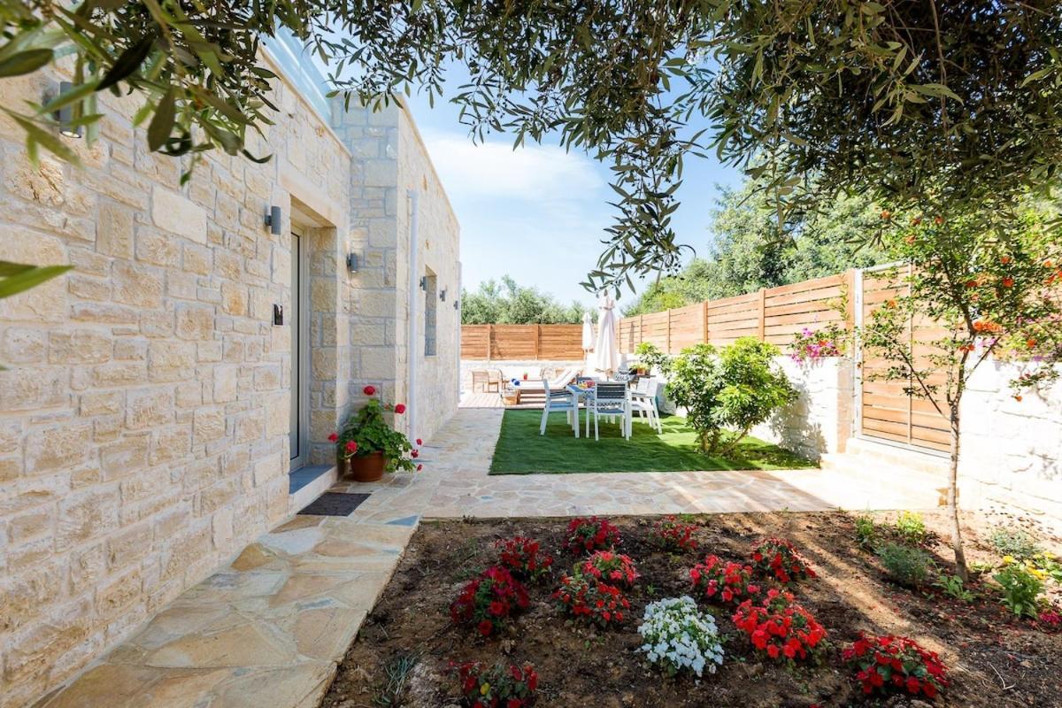 Villa Vera - With Private Heated Pool & Jacuzzi Παγκαλοχώρι Εξωτερικό φωτογραφία